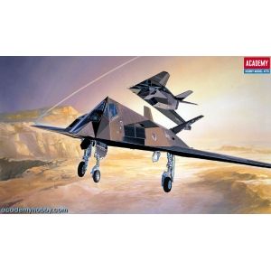 Academy 12475 - F-117A Stealth Fighter/Bomber