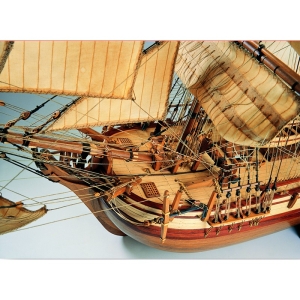 Artesania Latina 22810 - Frigate HMS Bounty