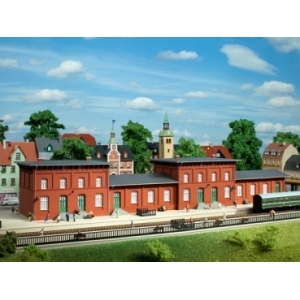 Auhagen 13329 - Dworzec Neustadt