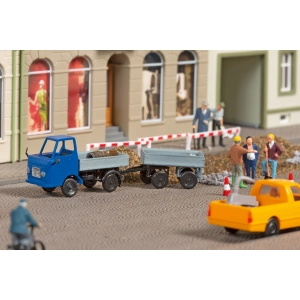 Auhagen 43661 - Multicar M22 z pzryczepą