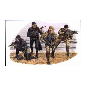 Dragon 3025 -  U.S.NAVY SEALS Team 3