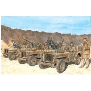 Dragon 6931 - SAS Desert Raiders 3 Patrol Vehicles with Commander & Crews