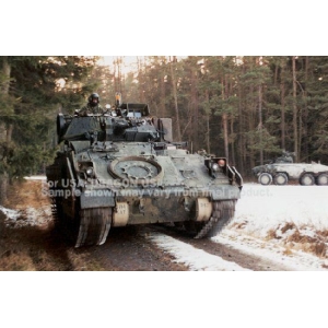 Dragon 7229 - M3A2 ODS Bradley