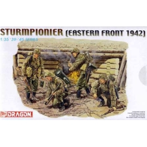 Dragon 6146 - Sturmpionier (Eastern Front 1942)