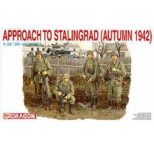 Dragon 6122 -  Approach to Stalingrad