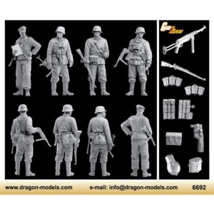 Dragon 6692 - German Fighting Elite in the East
