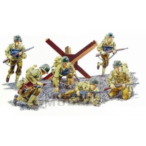 Dragon 6211 -  US 29TH INFANTRY DIVISION (OMAHA BEACH D-DAY)