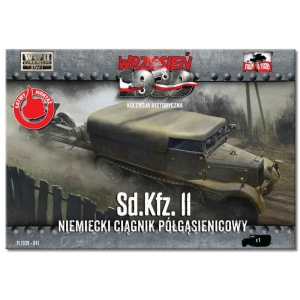 First to Fight PL1939-041 - Sd.Kfz.11 Niemiecki ciągnik półgąsienicowy