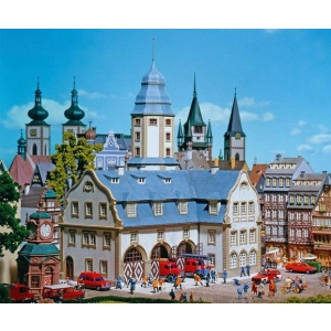 Faller 191835 - Ratusz z remizą strażacką