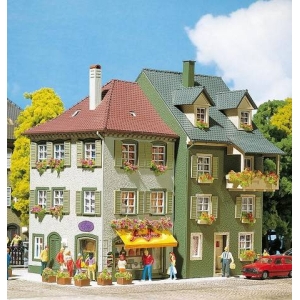 Faller 130414 - 2 kamieniczki miejskie