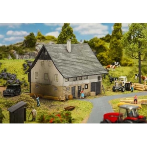 Faller 130538 - Dom ubogiej rodziny