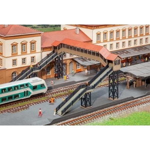 Faller 120109 - Wiadukt dla pieszych z zadaszeniem