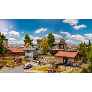 Faller 190141 - Zestaw Przy przejeździe kolejowym