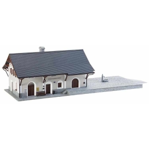 Faller 110126 - Dworzec Guarda (kolej retycka)