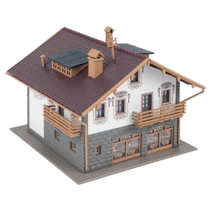 Faller 191836 - Dom alpejski z kawiarnią