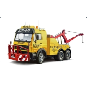 Italeri 93808 - Mercedes-Benz Wrecker Truck