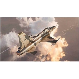 Italeri 2827 - F-5E Tiger II