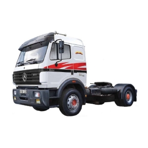 Italeri 3956 - Mercedes Benz SK 1844 LS V8