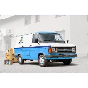 Italeri 3975 - Ford Transit "Italeri"