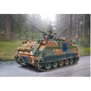 Italeri 6753 - M113A1