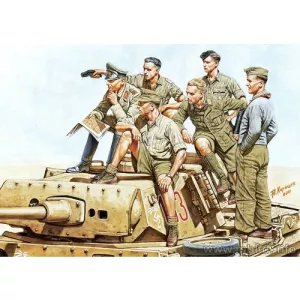 Master Box 3561 - Rommel and German Tank Crew DAK, WW II era