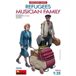 MiniArt 38084 - Refugees. Musician Family