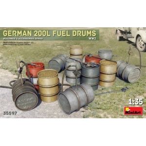 MiniArt 35597 - German 200 Litre Fuel Drum Set