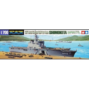 Tamiya 31006 - JMSDF Defense Ship LST-4002 Shimokita
