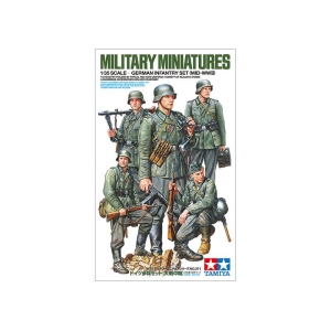 Tamiya 35371 - German Infantry Set (Mid-WWII)