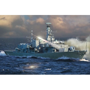 Trumpeter 06722 - HMS Type 23 fregate - Monmouth (F235)