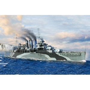 Trumpeter 06735 - HMS Kent