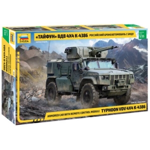 Zvezda 3648 - K-4386 TYPHOON