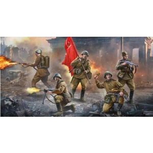 Zvezda 3718 - Soviet Infantry Berlin 1945