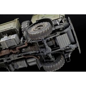 Zvezda 3697 - Kamaz 5350 “Mustang” Russian 6 x 6 military truck