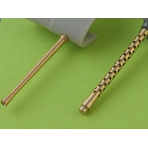 Master AM-32-006 - A6M5 Zero - zestaw uzbrojenia (lufy 7,7mm, 20mm) oraz rurka Pitota