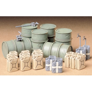 Tamiya 35186 - German Fuel Drum Set