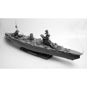 Zvezda 9052 - Soviet WWII Battleship MARAT