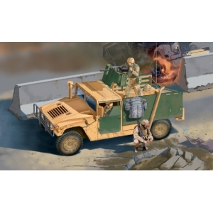 Italeri 6511 - M998A1