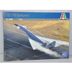 Italeri 1282 -  XB-70 Valkyrie