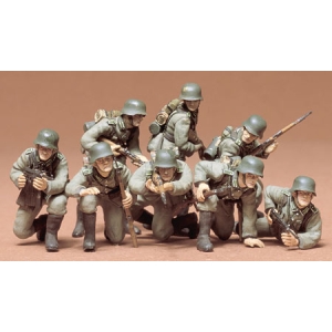 Tamiya 35061 - German Panzer Grenadiers
