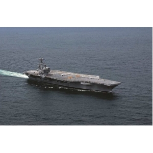 Italeri 5534 - U.S.S. George H.W.Bush CVN77