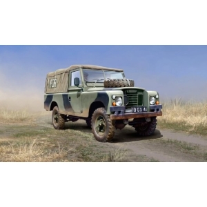 Italeri 6508 - Land Rover 109’ LWB