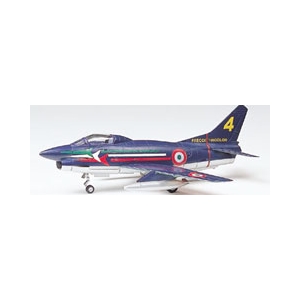 Tamiya 61610 - Fiat G.91/R1/R4