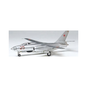 Tamiya 61601 - Ilyushin IL-28 Beagle