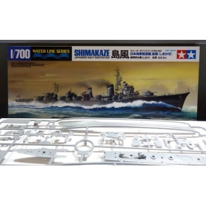 Tamiya 31460 - JAPANESE NAVY DESTROYER SHIMAKAZE