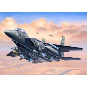 Revell 03972 - F-15E STRIKE EAGLE & bombs