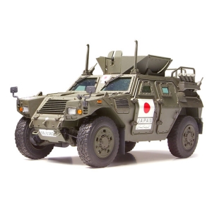 Tamiya 35275 - JGSDF Light Armored Vehicle Iraq Humanitarian Assistance Team