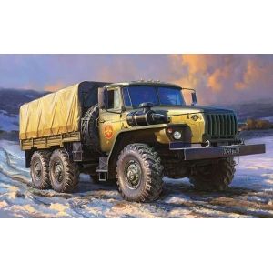 Zvezda 3654 - Ural 4320 Russian Army Truck