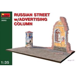 MiniArt 36002 - RUSSIAN STREET w/ADVERTISING COLUMN