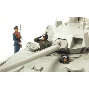 Zvezda 3685 - Russian contemporary tank crew Parade version